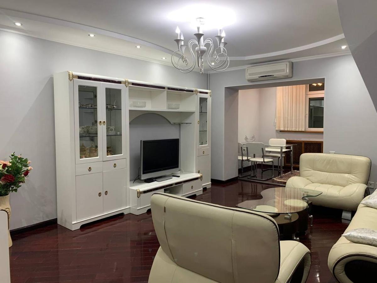 Beautiful Apartments In The Heart Of The City 塔什干 外观 照片